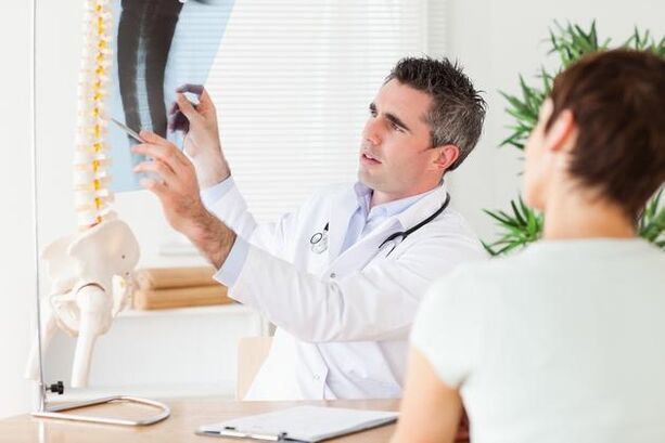 medicul arată afectarea coloanei vertebrale din cauza osteocondrozei cervicale